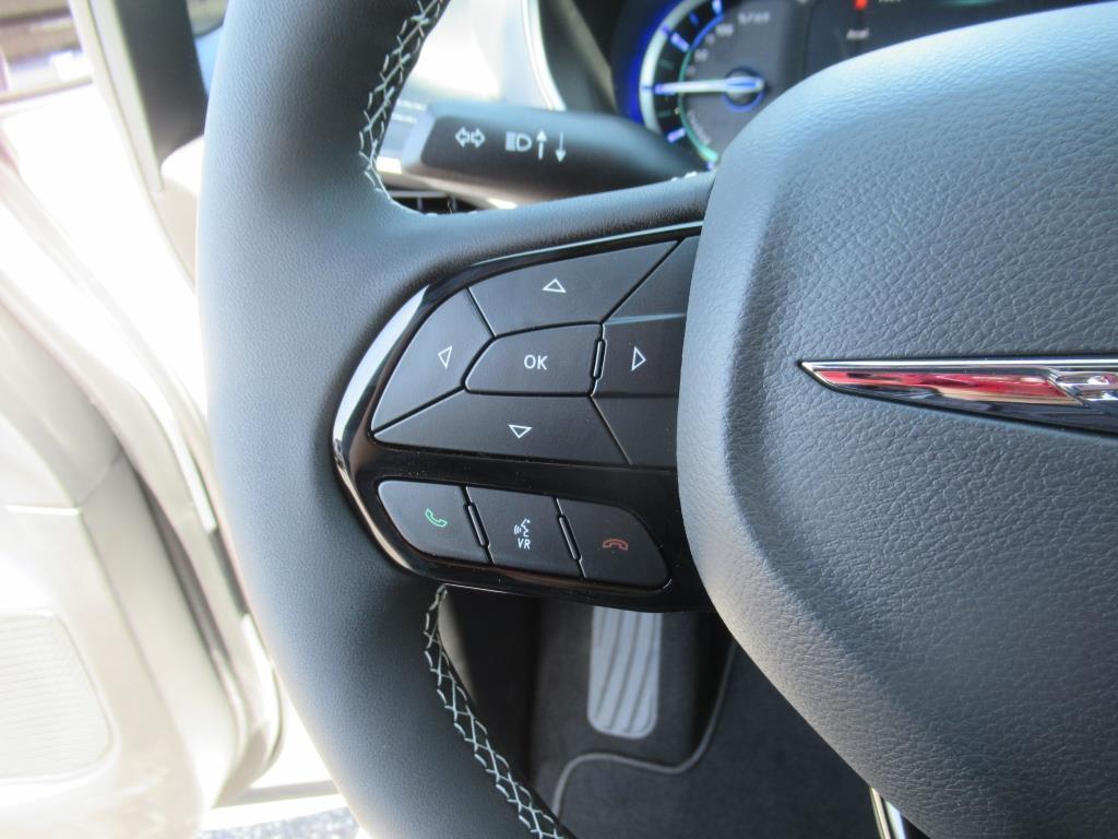 new 2025 Chrysler Pacifica Hybrid car, priced at $52,756