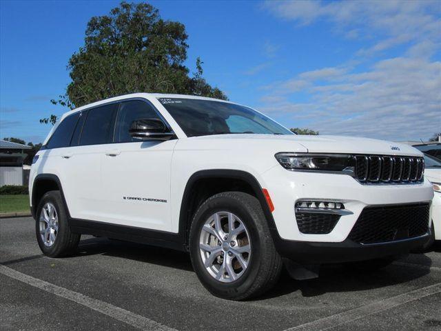 used 2022 Jeep Grand Cherokee car, priced at $28,995