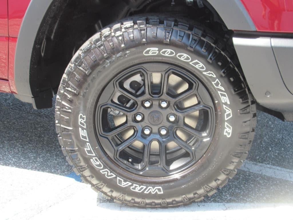 new 2025 Ram 1500 car, priced at $63,194
