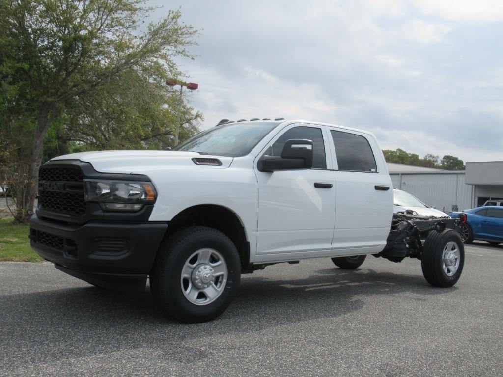 new 2024 Ram 2500 car, priced at $52,525