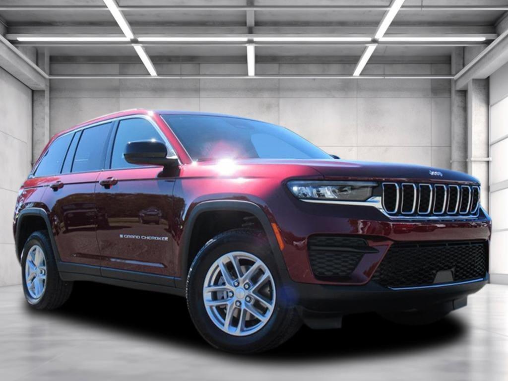 new 2025 Jeep Grand Cherokee car, priced at $32,071