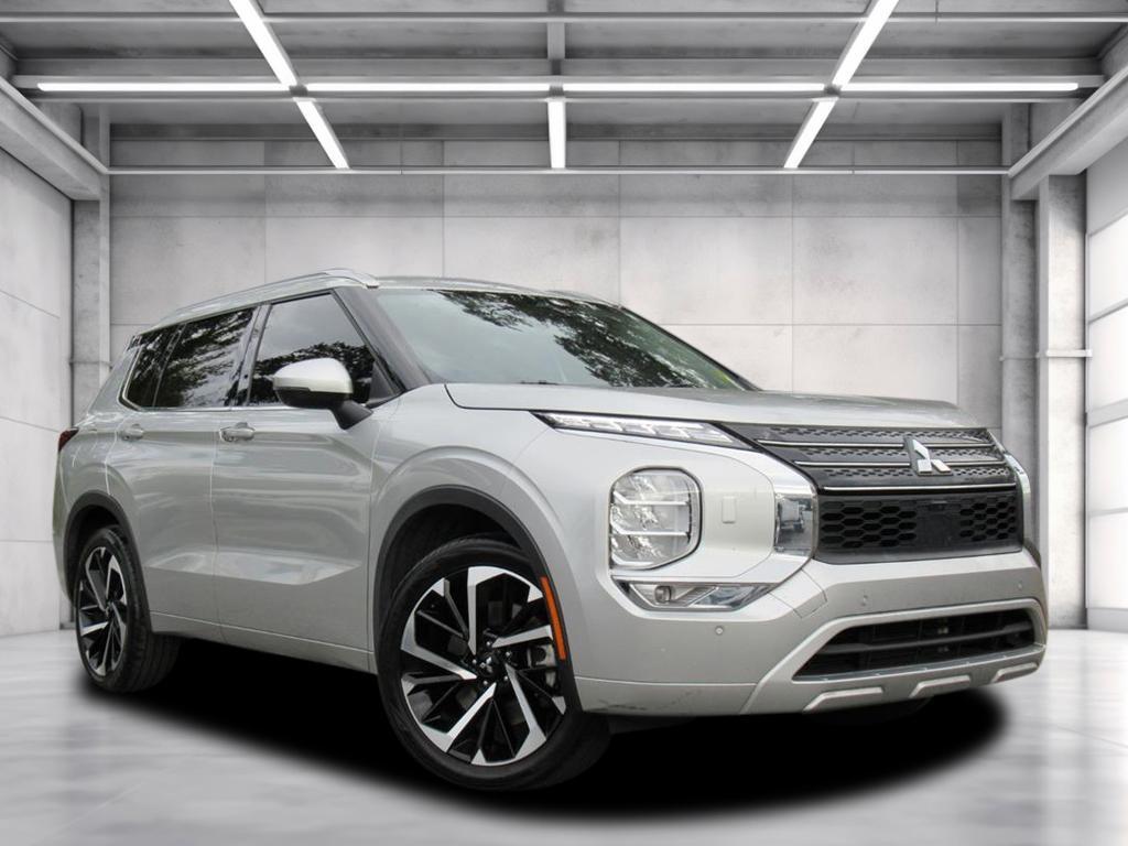 used 2022 Mitsubishi Outlander car, priced at $21,400