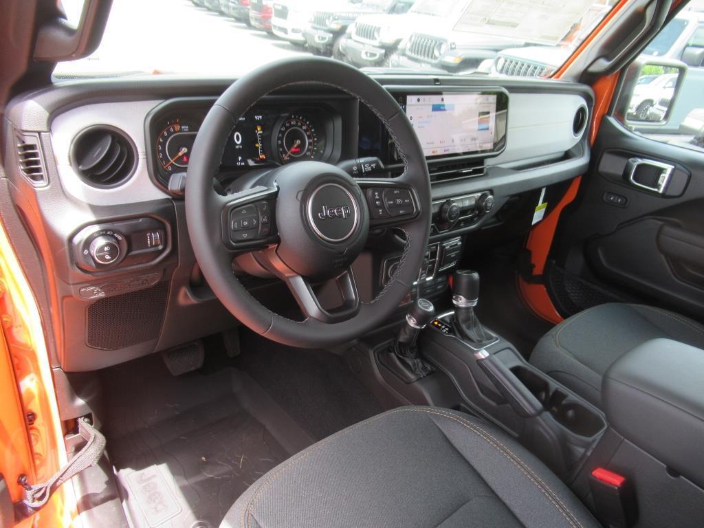 new 2025 Jeep Gladiator car, priced at $47,432