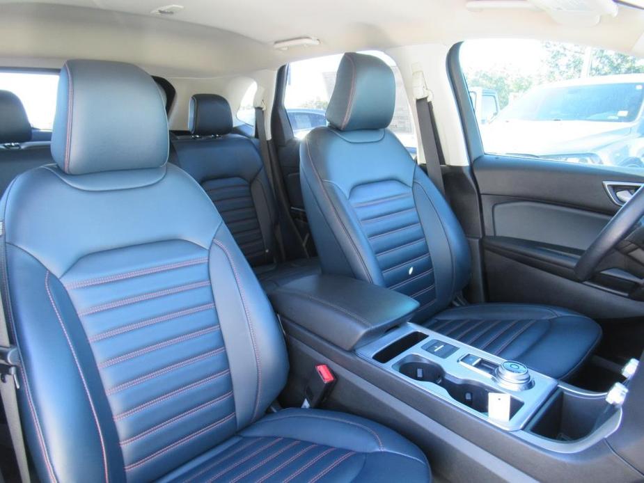 used 2022 Ford Edge car, priced at $27,980