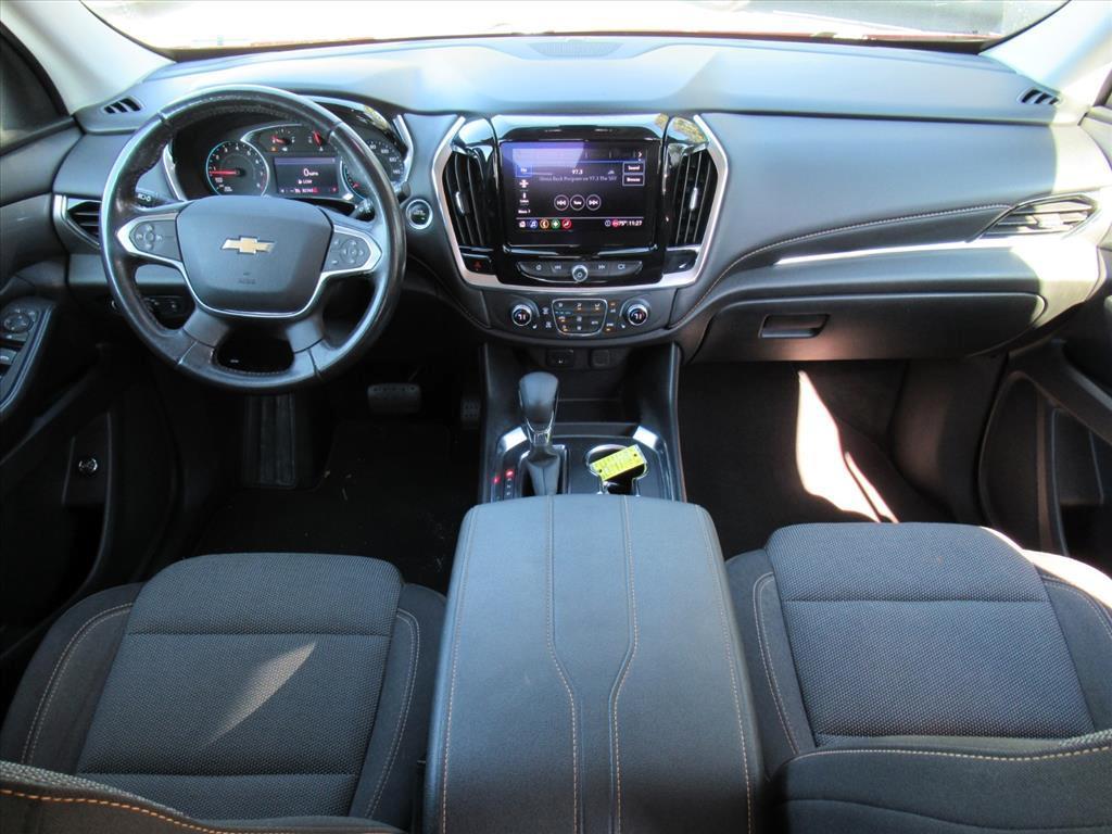 used 2021 Chevrolet Traverse car, priced at $19,900