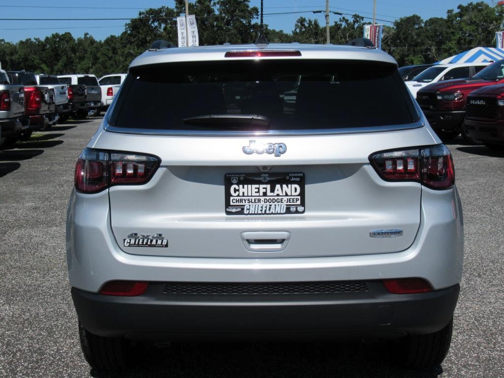 new 2025 Jeep Compass car, priced at $29,930