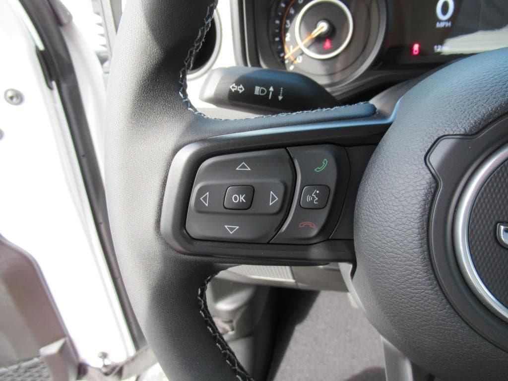 new 2025 Jeep Gladiator car, priced at $40,787