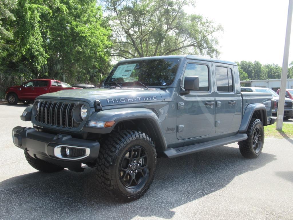 new 2025 Jeep Gladiator car, priced at $44,712