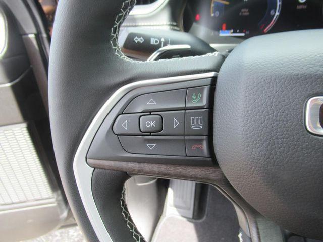 new 2025 Jeep Grand Cherokee L car, priced at $47,512
