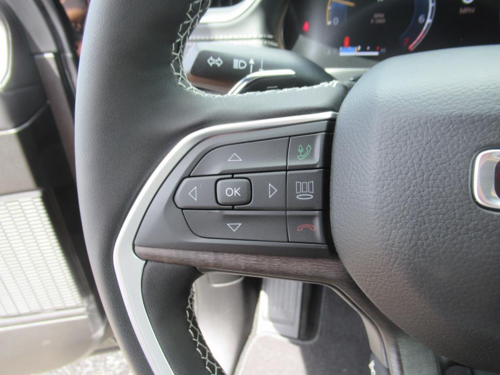 new 2025 Jeep Grand Cherokee L car, priced at $47,512
