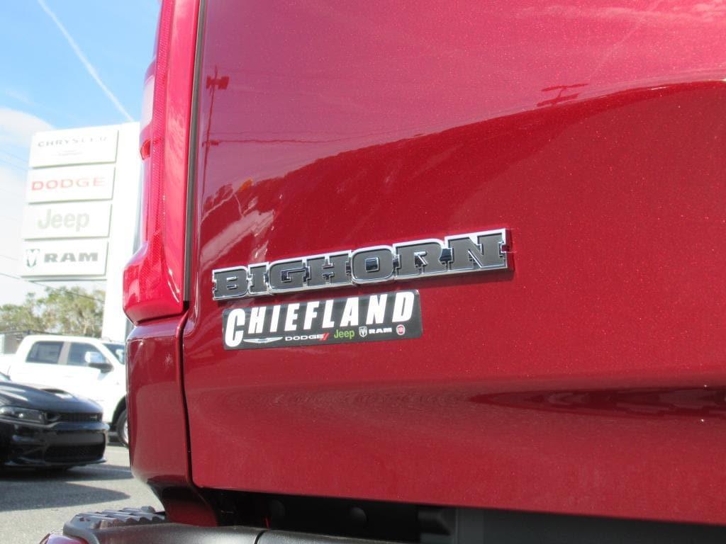 new 2025 Ram 1500 car, priced at $47,630