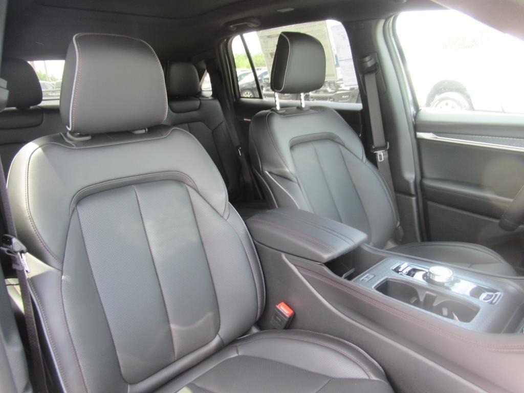new 2025 Jeep Wagoneer S car, priced at $56,469
