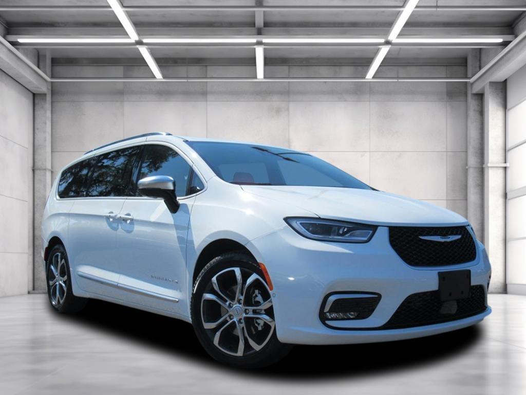 new 2026 Chrysler Pacifica car, priced at $54,615