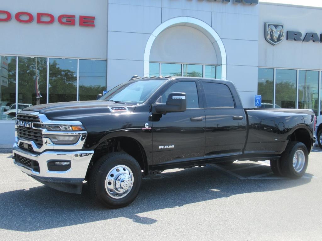 new 2025 Ram 3500 car, priced at $77,345