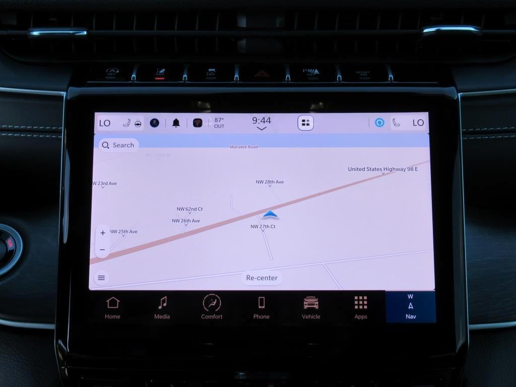 new 2025 Jeep Grand Cherokee L car, priced at $39,520