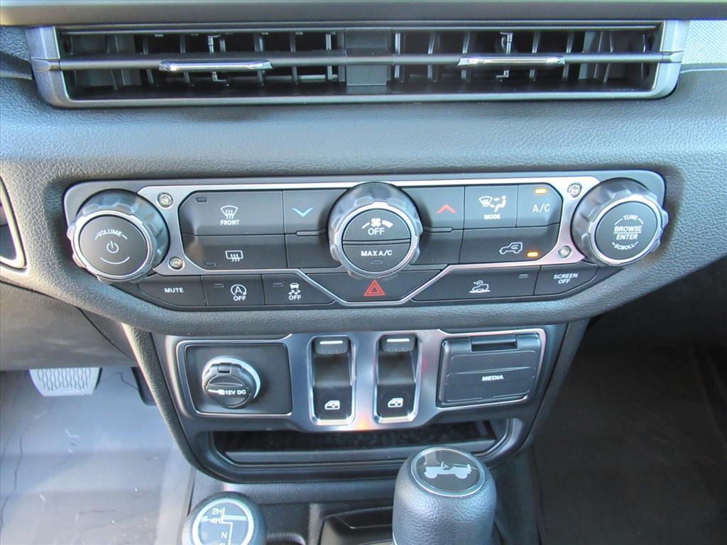 new 2026 Jeep Wrangler car, priced at $33,440