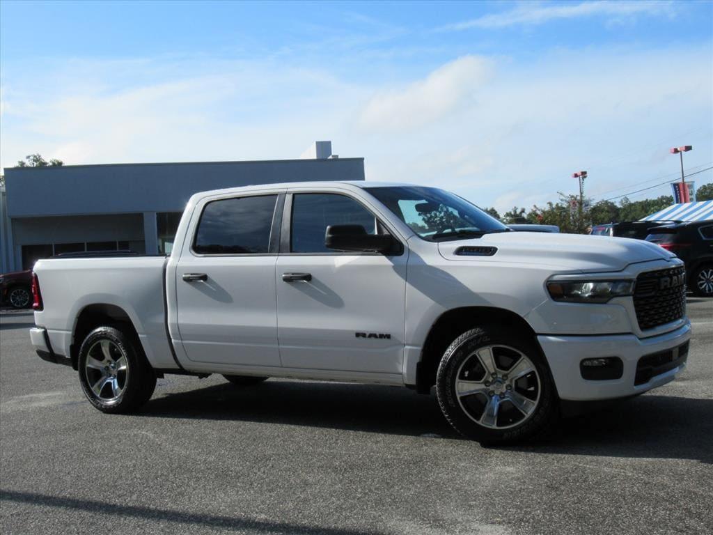 used 2025 Ram 1500 car, priced at $32,900