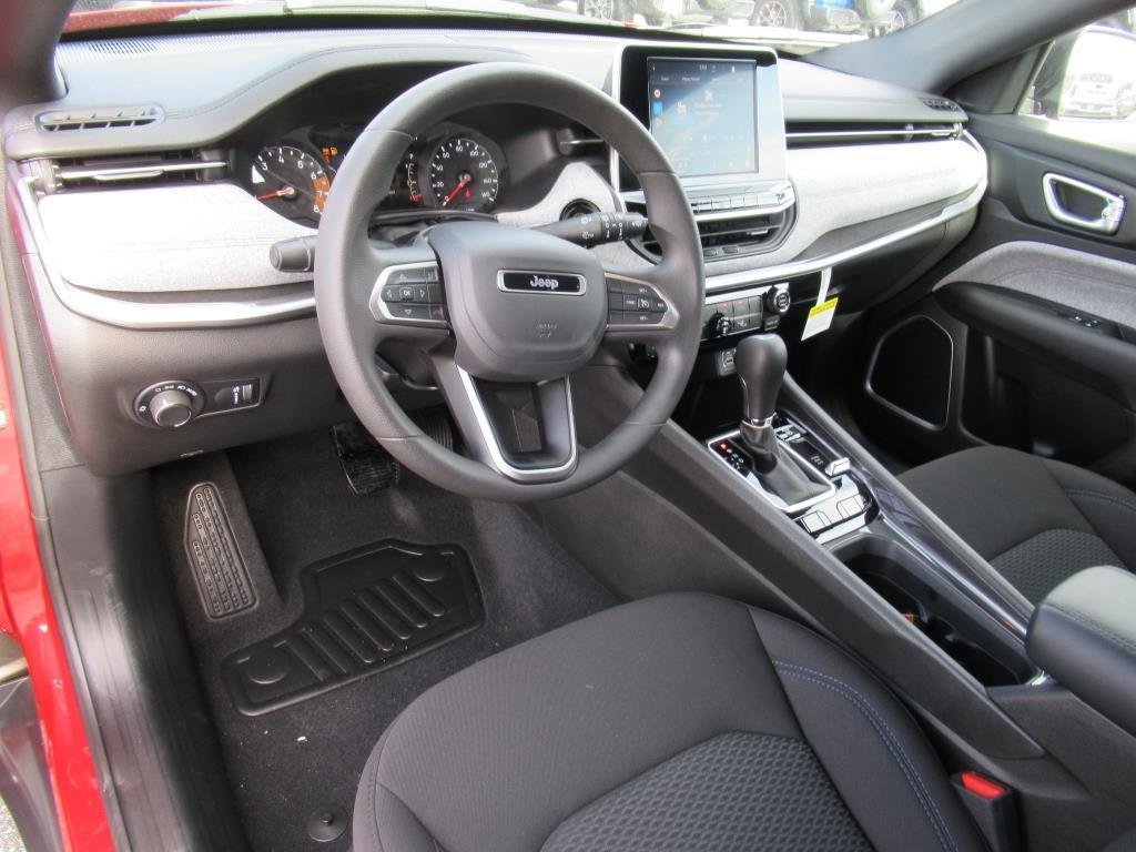 new 2025 Jeep Compass car, priced at $26,585