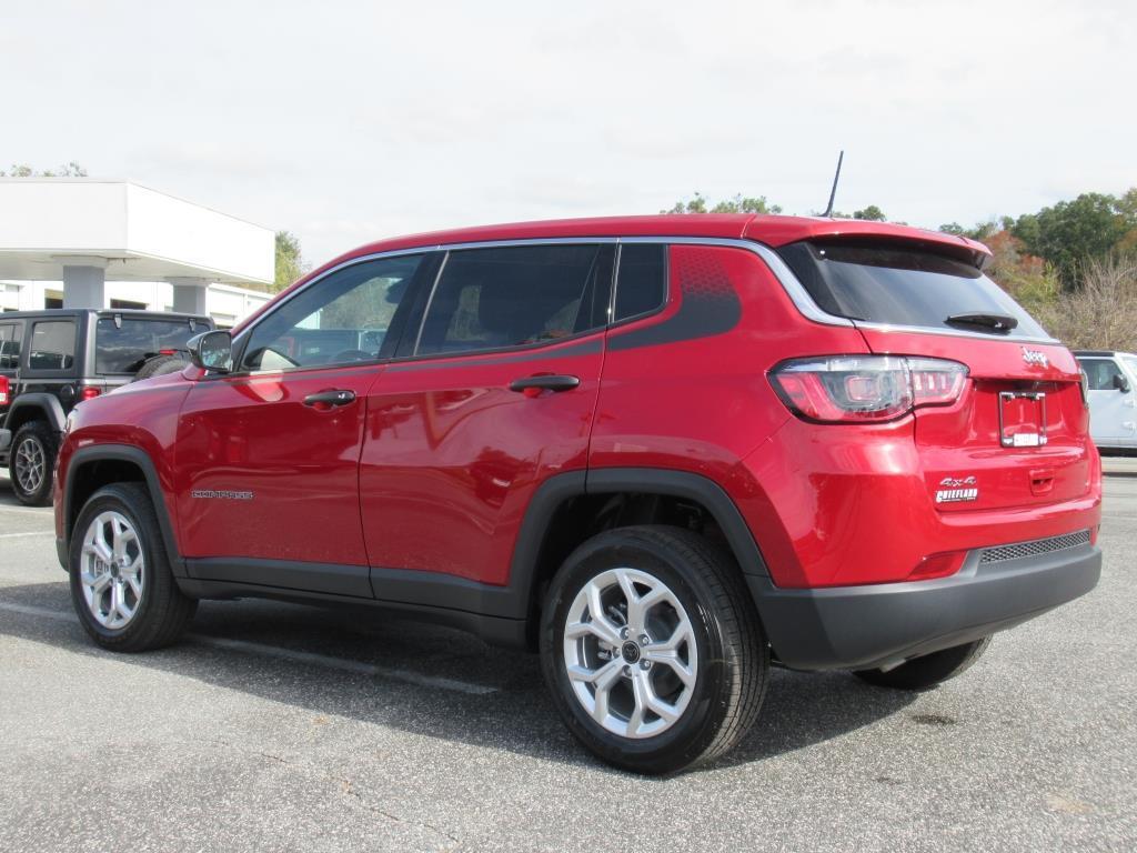 new 2025 Jeep Compass car, priced at $26,585