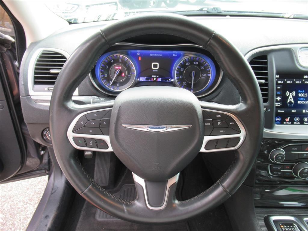 used 2019 Chrysler 300 car, priced at $25,900