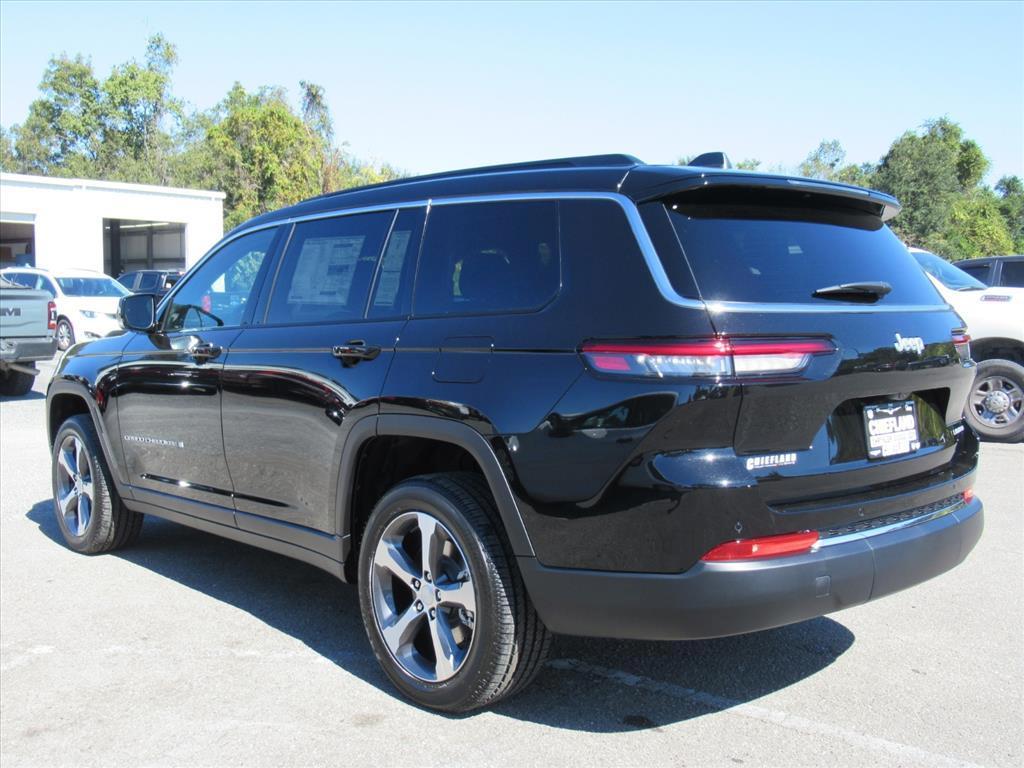new 2025 Jeep Grand Cherokee L car, priced at $41,354
