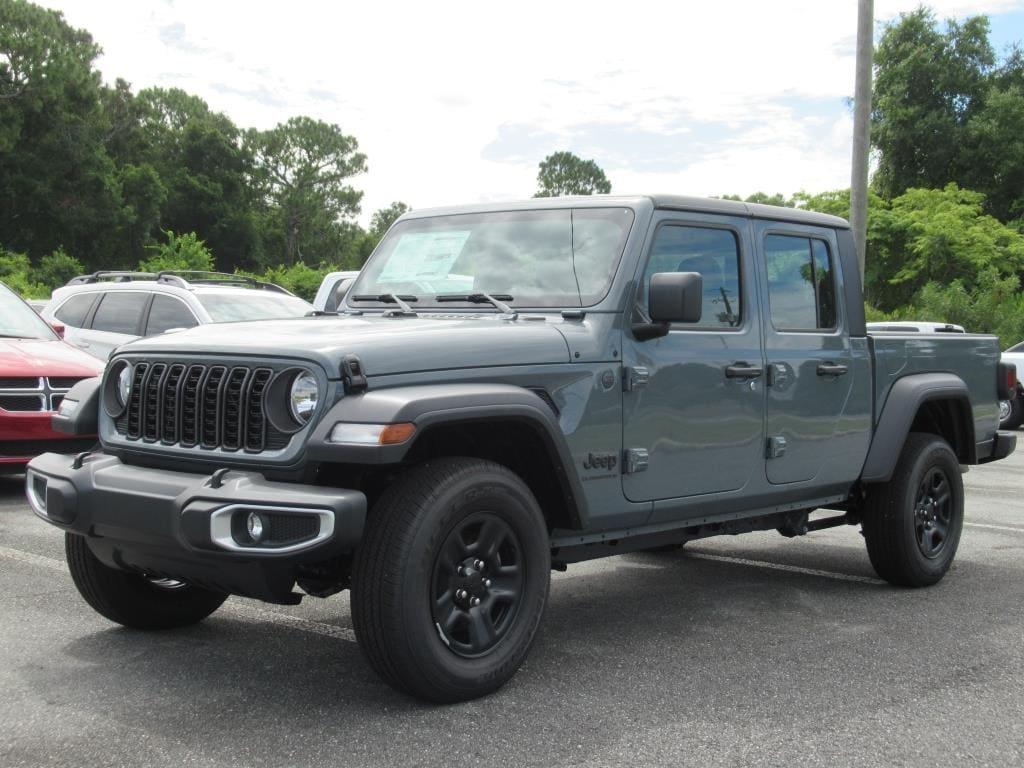 new 2024 Jeep Gladiator car, priced at $35,191