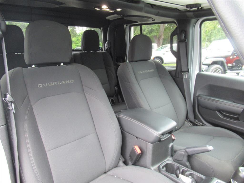 used 2022 Jeep Gladiator car, priced at $32,900