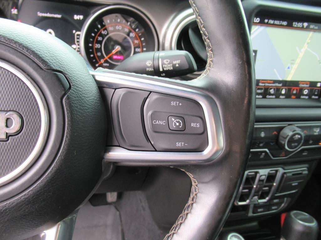 used 2020 Jeep Gladiator car, priced at $32,160