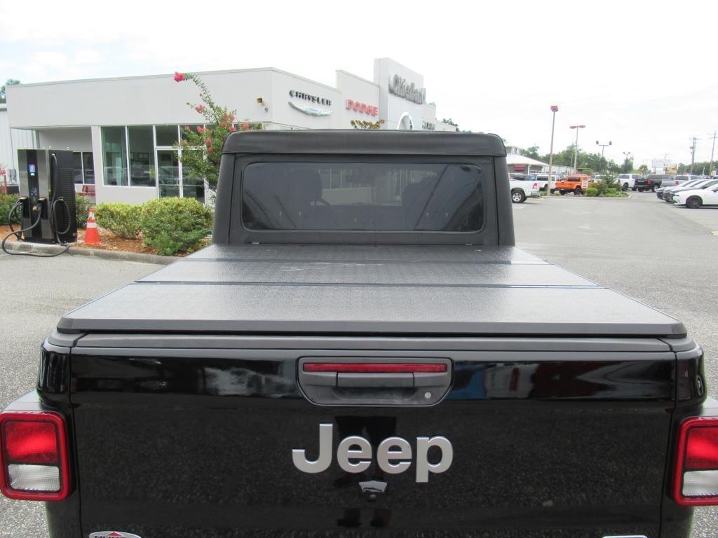 used 2020 Jeep Gladiator car, priced at $32,160