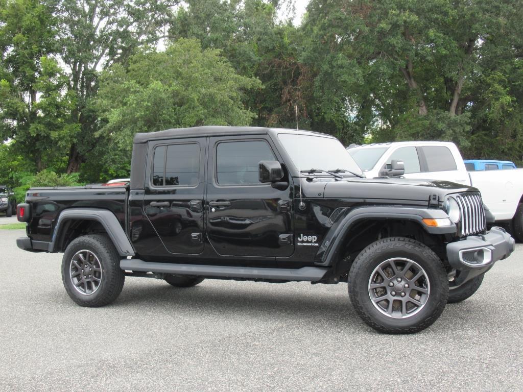 used 2020 Jeep Gladiator car, priced at $32,160