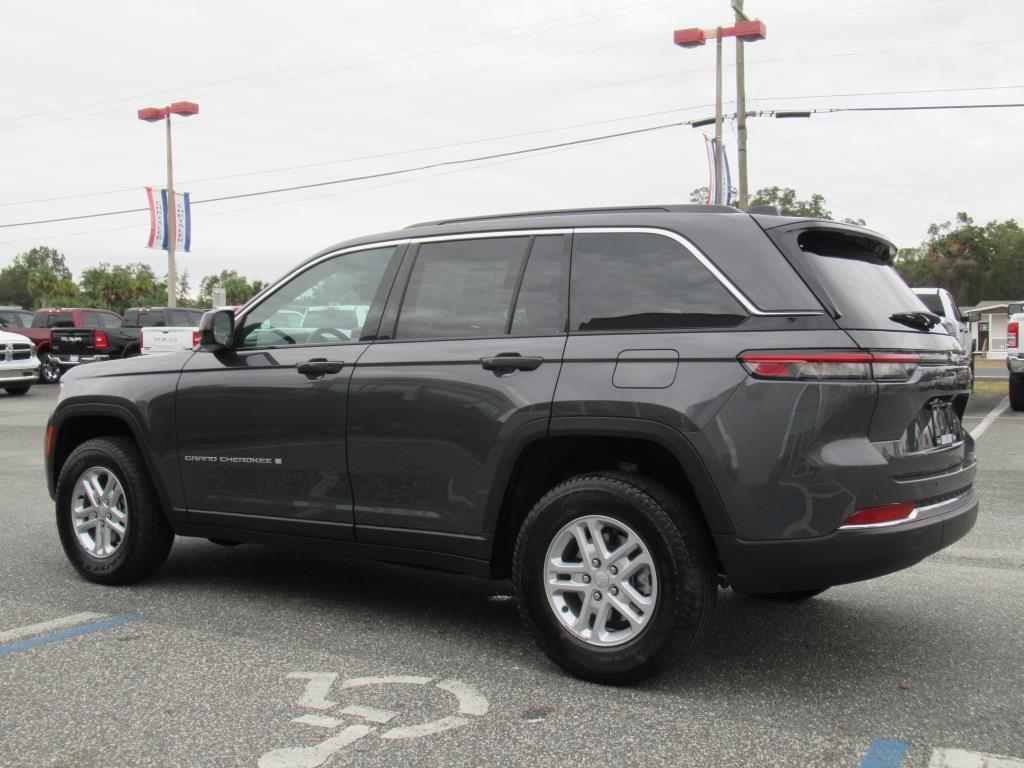 new 2025 Jeep Grand Cherokee car, priced at $35,215