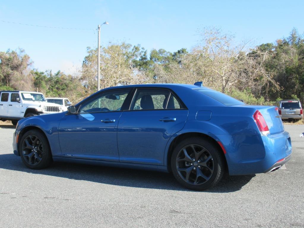 used 2021 Chrysler 300 car, priced at $29,968