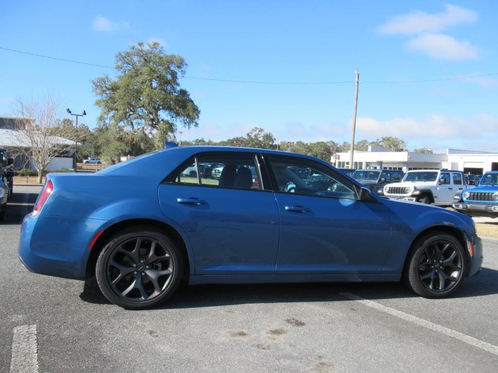 used 2021 Chrysler 300 car, priced at $29,968