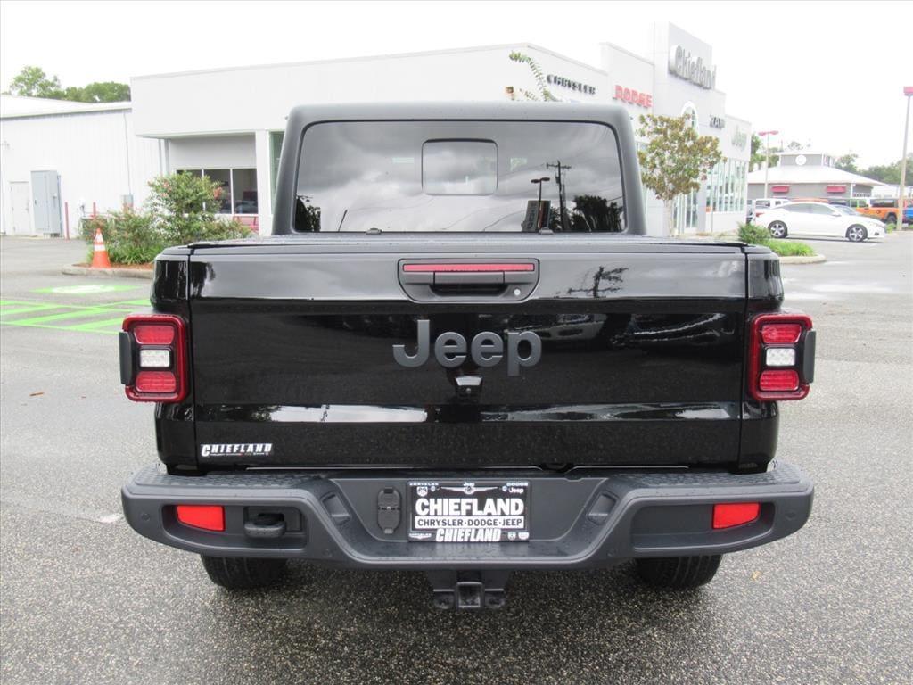 used 2024 Jeep Gladiator car, priced at $39,900