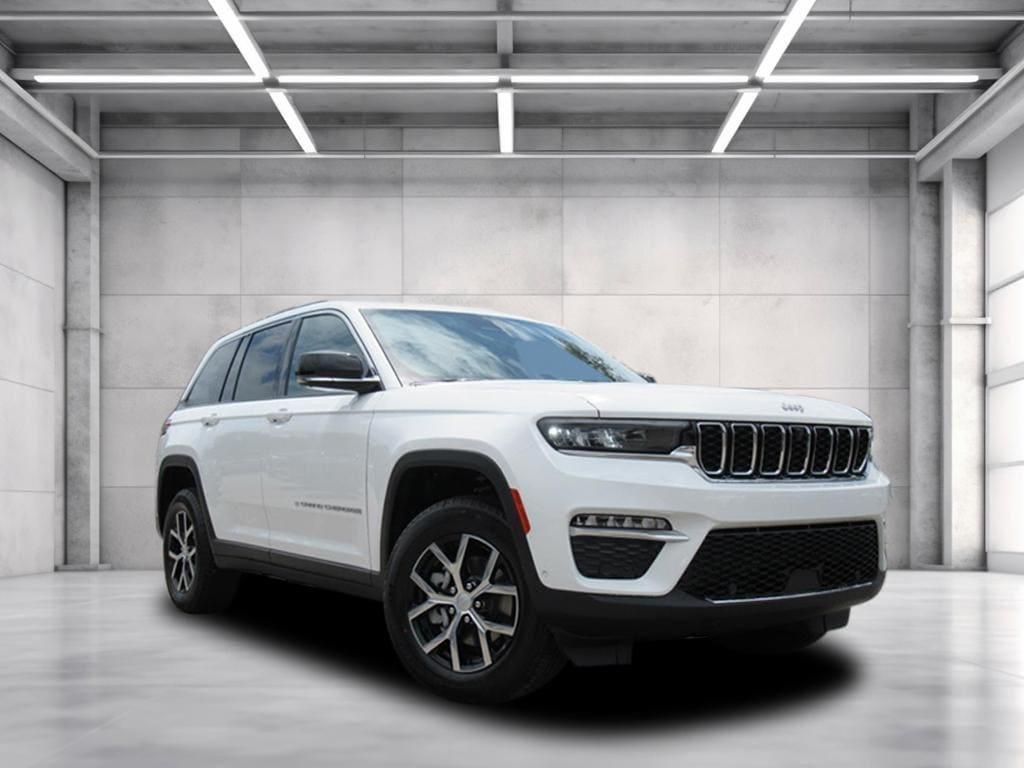 new 2025 Jeep Grand Cherokee car, priced at $44,721