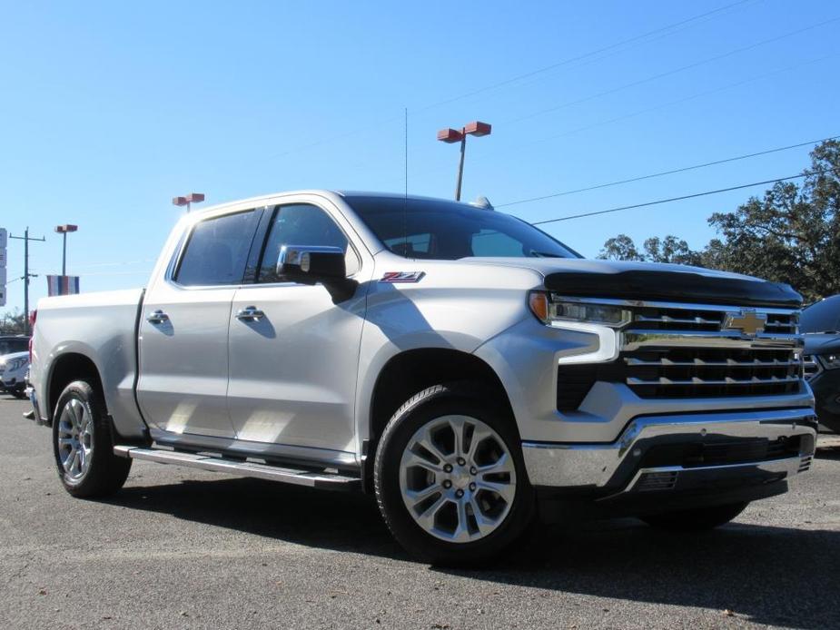 used 2022 Chevrolet Silverado 1500 car, priced at $45,495