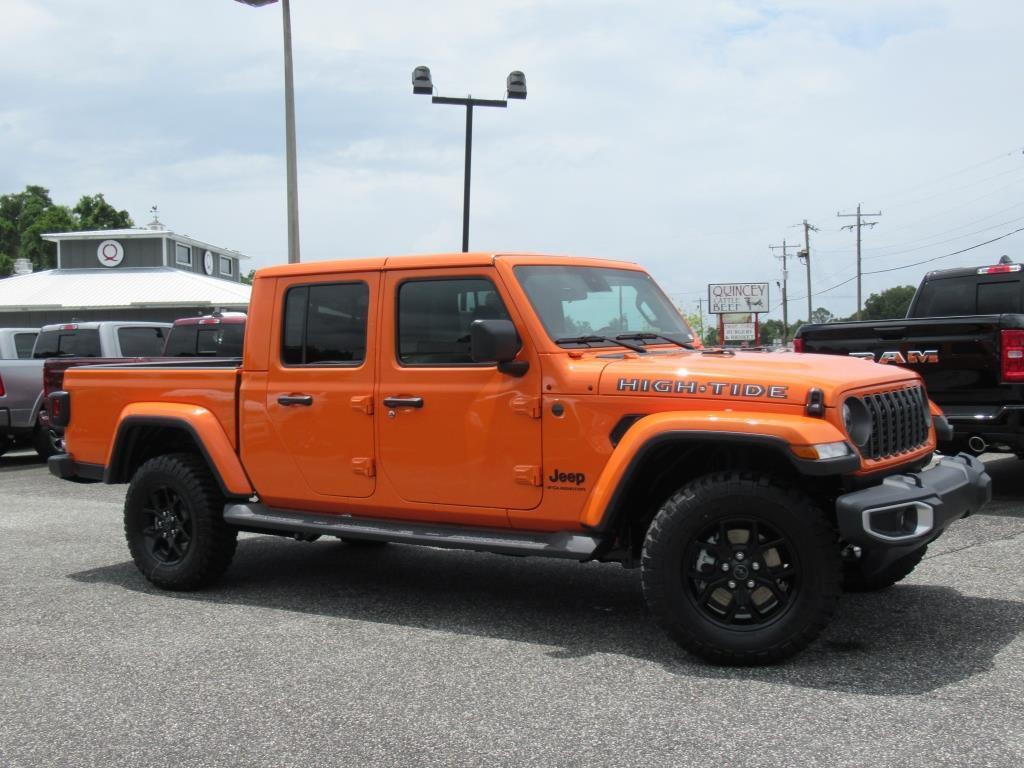 new 2025 Jeep Gladiator car, priced at $45,012