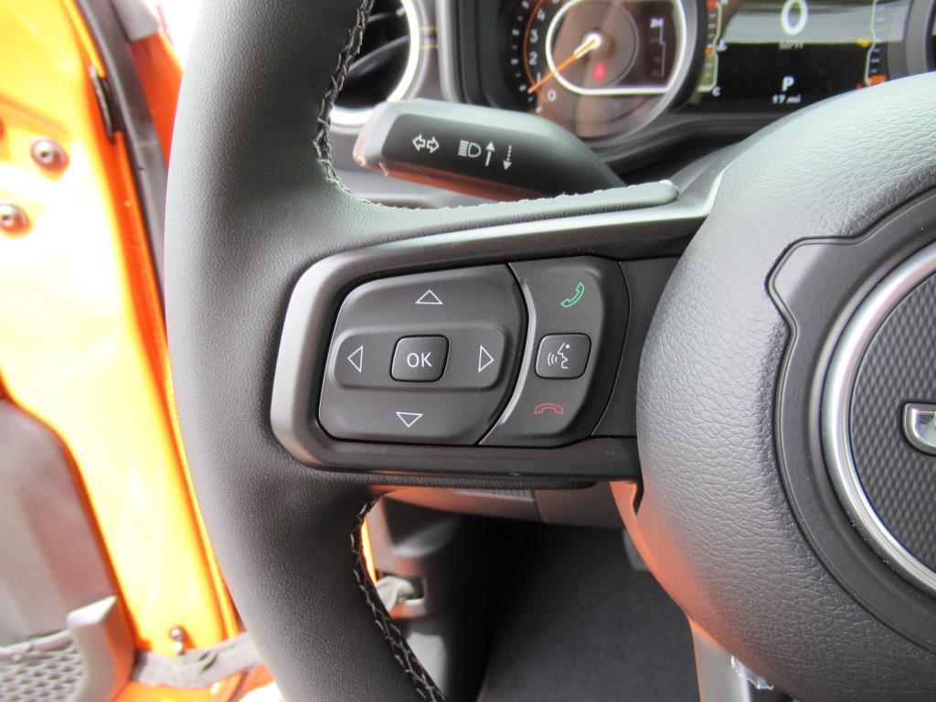 new 2025 Jeep Gladiator car, priced at $45,012