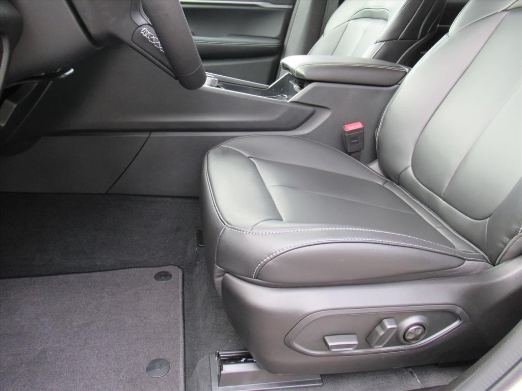 new 2025 Jeep Grand Cherokee L car, priced at $43,303