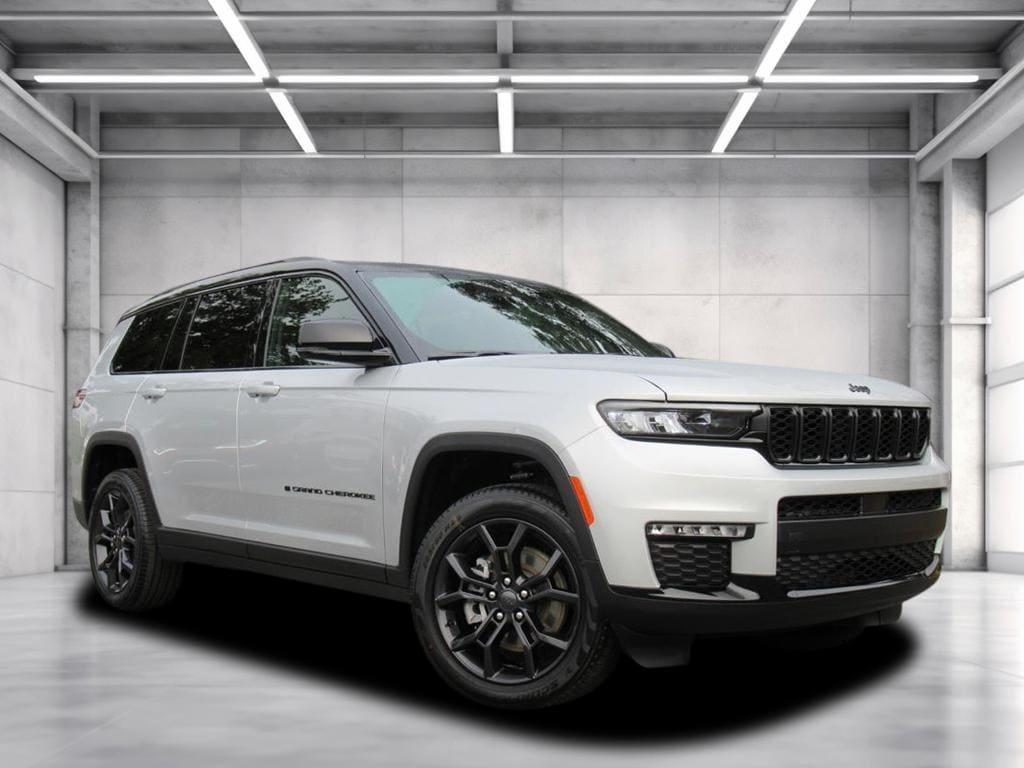 new 2025 Jeep Grand Cherokee L car, priced at $43,303