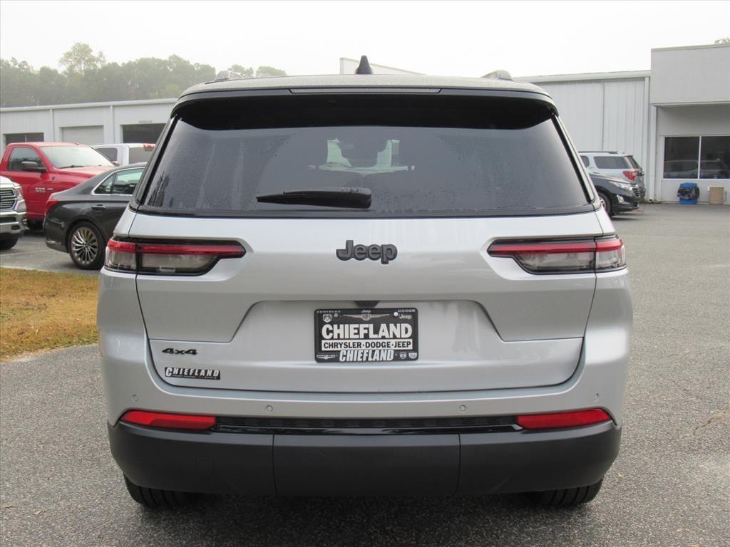 new 2025 Jeep Grand Cherokee L car, priced at $43,303