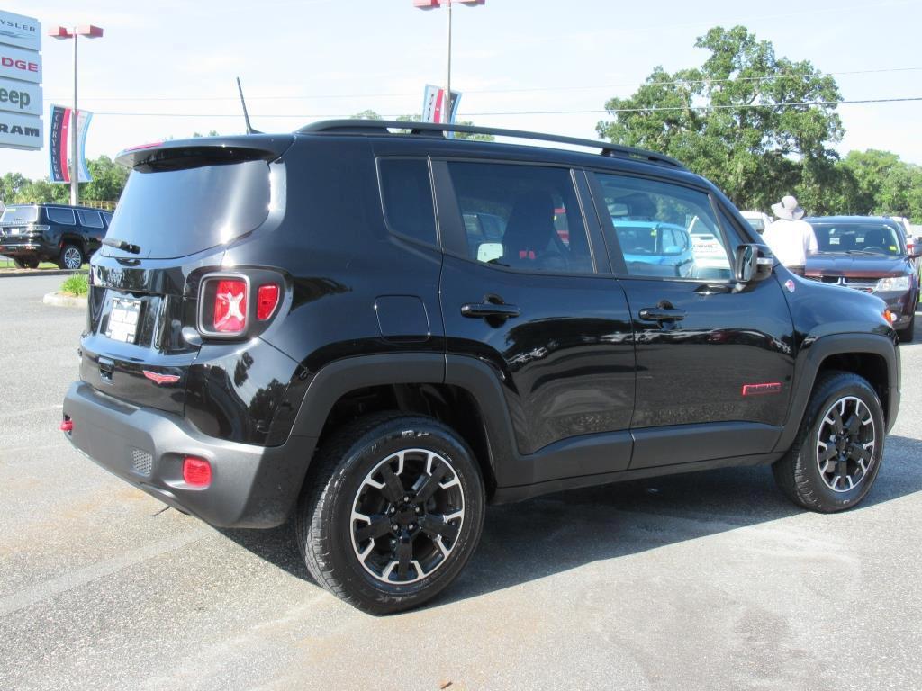 used 2023 Jeep Renegade car, priced at $21,495