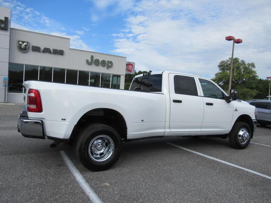 new 2024 Ram 3500 car, priced at $72,480