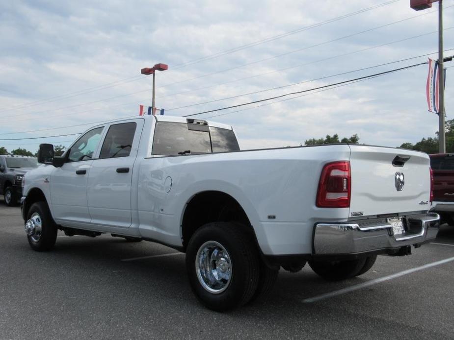 new 2024 Ram 3500 car, priced at $72,480