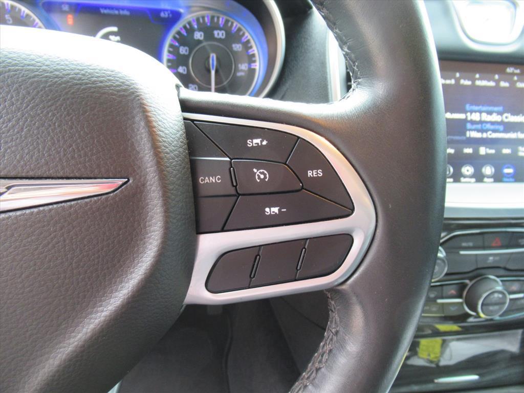 used 2022 Chrysler 300 car, priced at $26,900