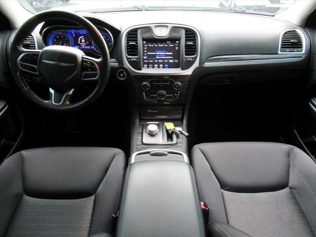 used 2022 Chrysler 300 car, priced at $26,900