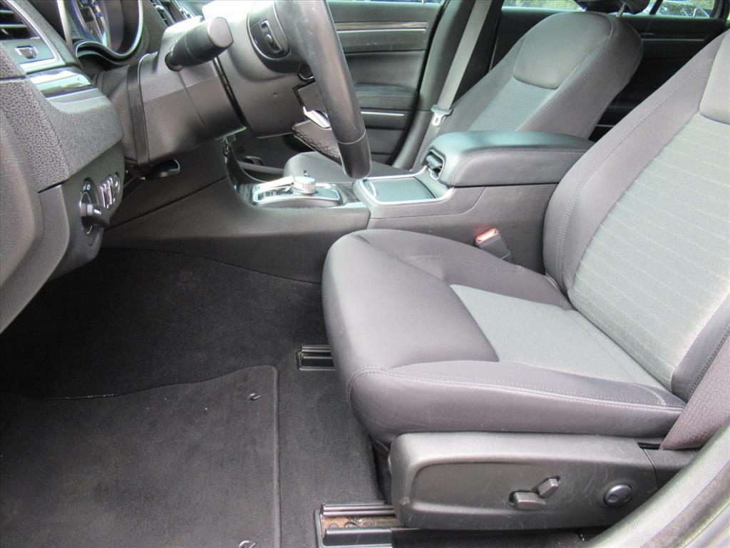 used 2022 Chrysler 300 car, priced at $26,900