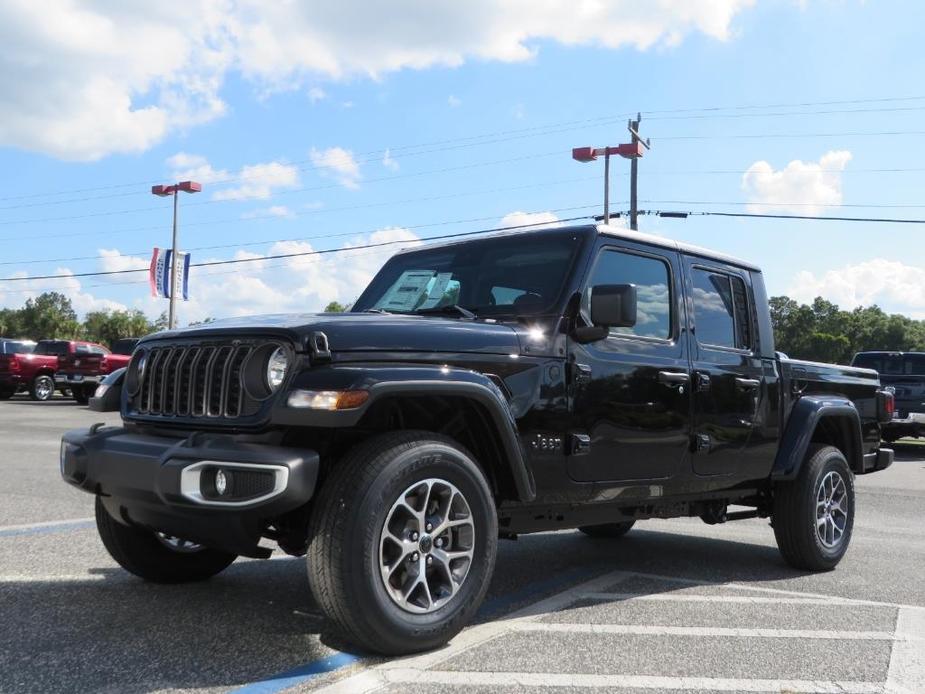 new 2024 Jeep Gladiator car, priced at $41,085