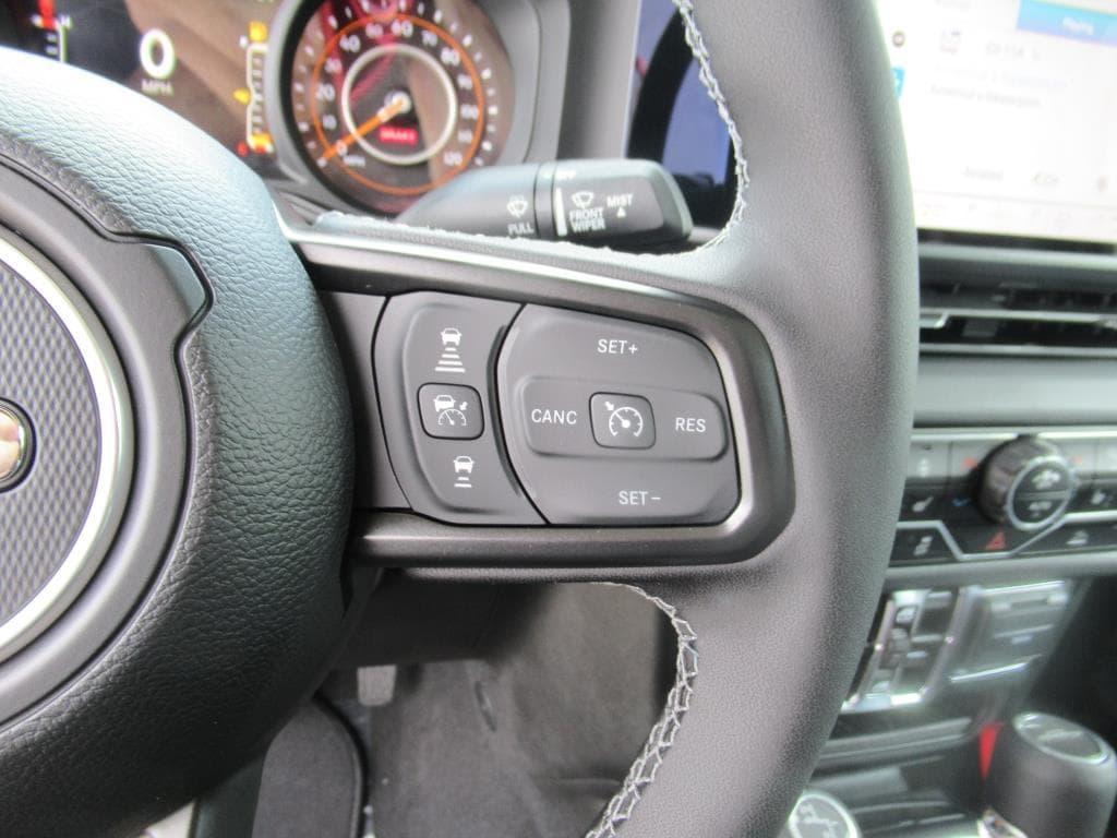 new 2025 Jeep Gladiator car, priced at $44,712