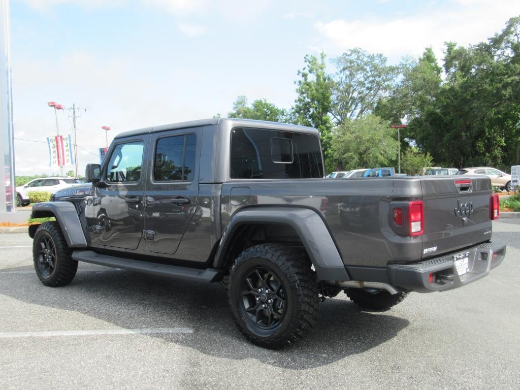 new 2025 Jeep Gladiator car, priced at $44,712
